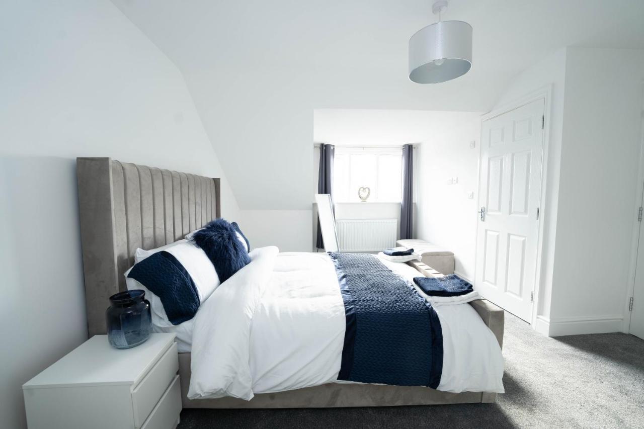 Entire Modern Home With Private Parking For 6/8 Persons Worksop Exteriér fotografie